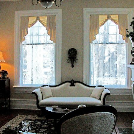 Trinkle Mansion Bed & Breakfast Wytheville Exterior photo